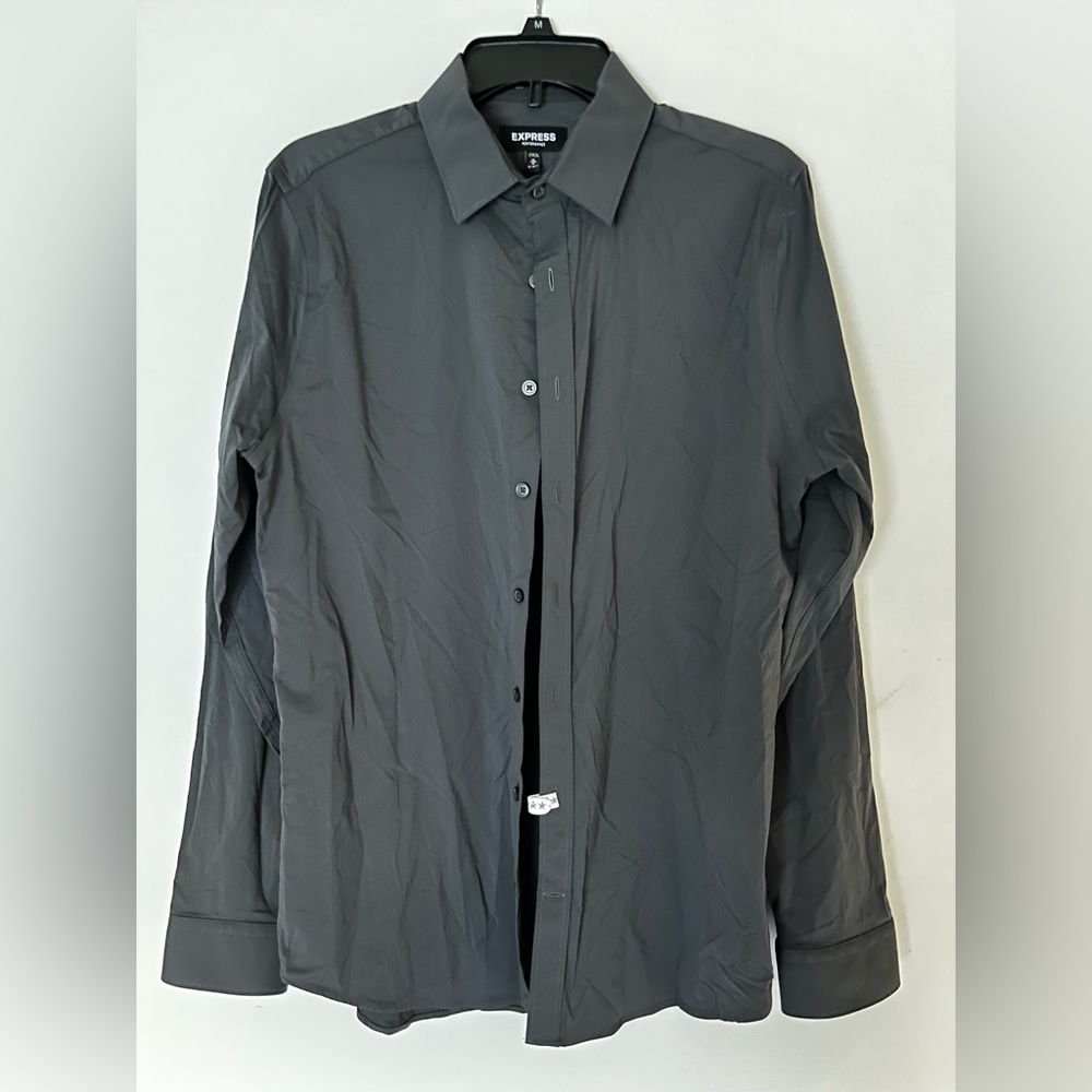 Men’s express performance dress shirt